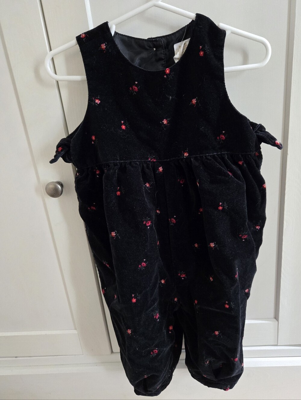 Vintage Y2k Baby Gap Black Velvet Floral Romper